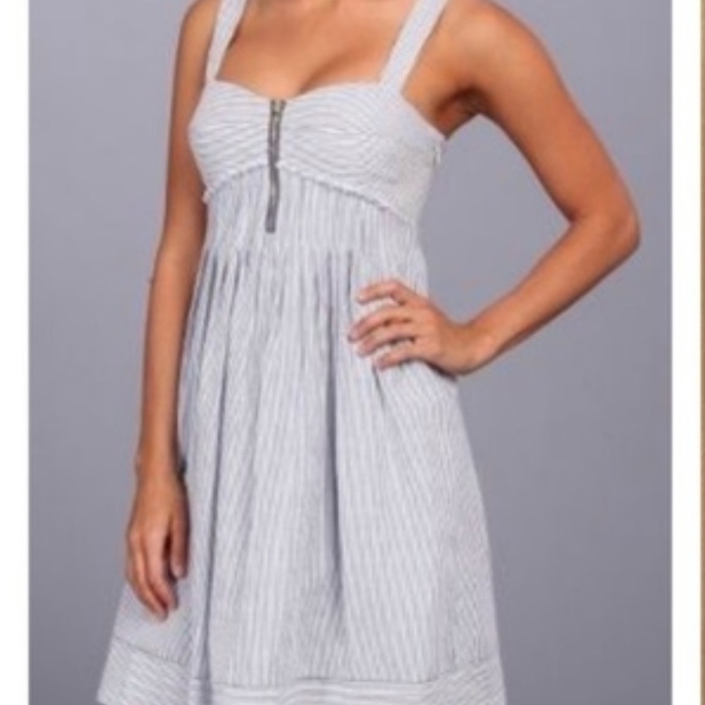 Jessica Simpson Dress